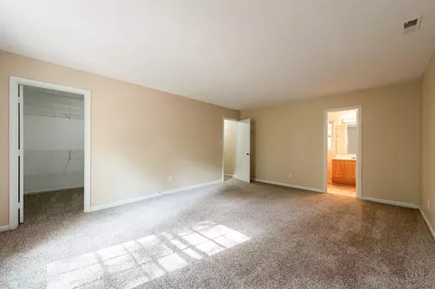 5801 Genesee Dr, Durham, NC 27712 photo 4
