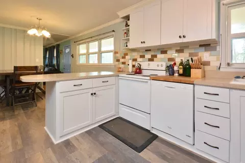 406 Lakeside Dr, Garner, NC 27529 photo 8