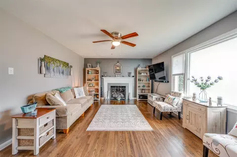 5005 Pine Trail Dr, Durham, NC 27712 photo 6