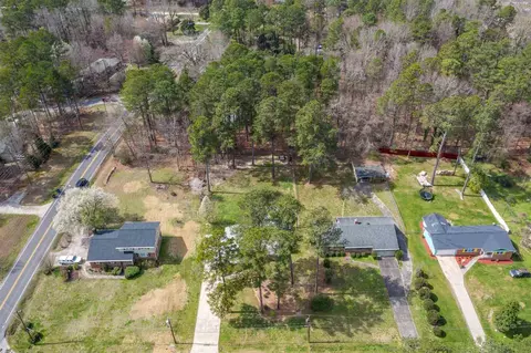 5005 Pine Trail Dr, Durham, NC 27712 photo 3