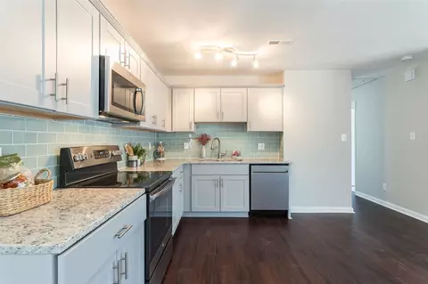 511 Beverly Dr, Raleigh, NC 27610 photo 8