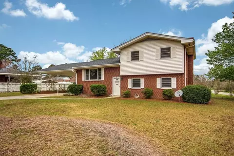 109 Maple Dr, Smithfield, NC 27577 photo 3