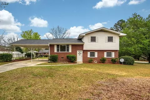109 Maple Dr, Smithfield, NC 27577 photo 1