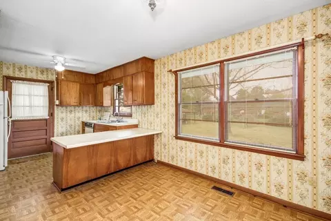 109 Maple Dr, Smithfield, NC 27577 photo 9