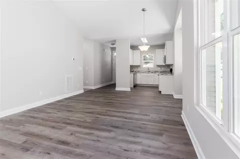 609 Barton St, Durham, NC 27707 photo 6