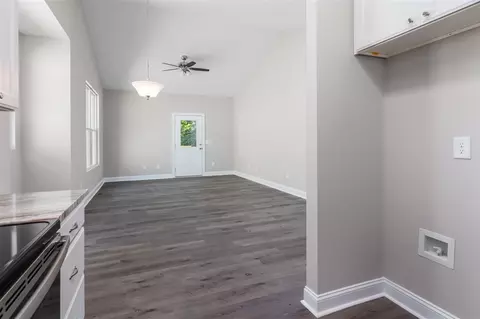 609 Barton St, Durham, NC 27707 photo 11