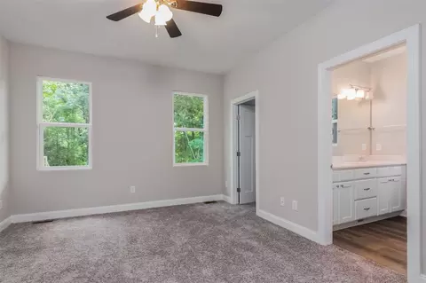 609 Barton St, Durham, NC 27707 photo 17