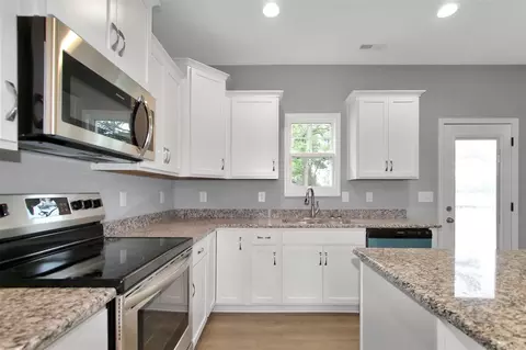 149 Sturgeon St, Smithfield, NC 27577 photo 7