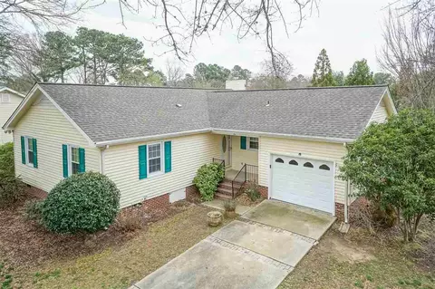 102 Bainbridge Cir, Garner, NC 27529 photo 2