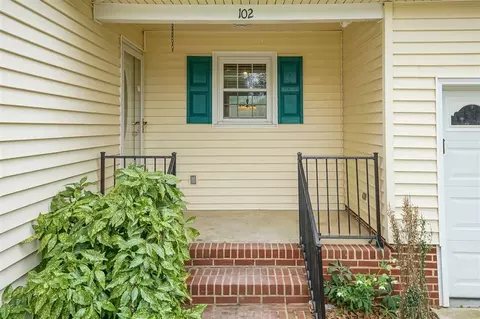 102 Bainbridge Cir, Garner, NC 27529 photo 4