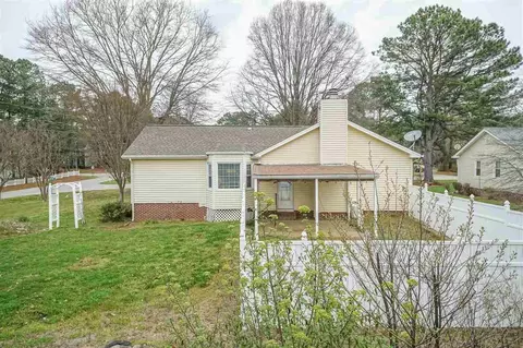 102 Bainbridge Cir, Garner, NC 27529 photo 20