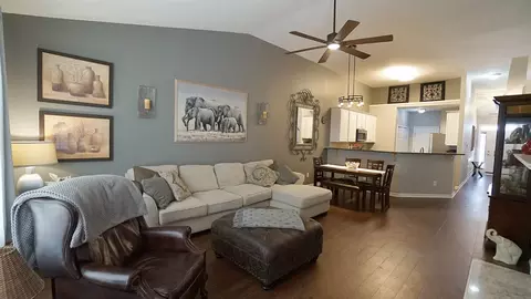 10501 Dapping Dr, Raleigh, NC 27614 photo 4