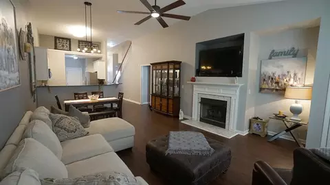 10501 Dapping Dr, Raleigh, NC 27614 photo 5