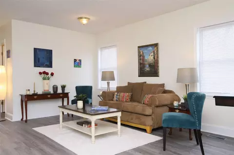 870 Estes St, Durham, NC 27701 photo 9