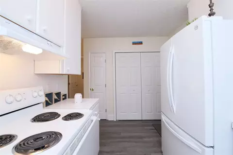 870 Estes St, Durham, NC 27701 photo 15