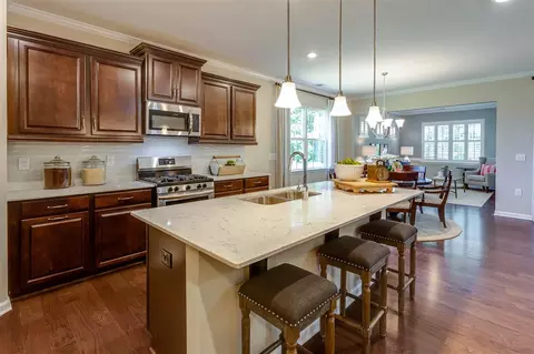 1015 Highbeam Ln, Durham, NC 27703 photo 9