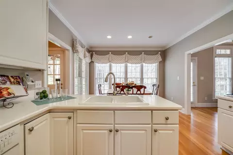 4716 Sharpstone Ln, Raleigh, NC 27615 photo 8