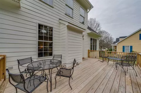 908 E Oak Dr, Durham, NC 27705 photo 24