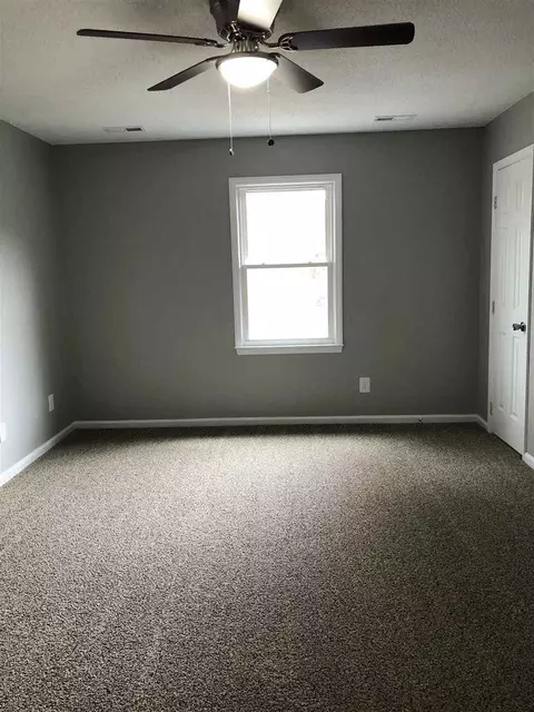 4521 Johns Ct, Benson, NC 27504 photo 6