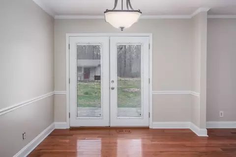 800 Knight Dr, Durham, NC 27712 photo 7