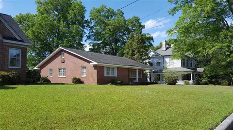 406 S Third St, Smithfield, NC 27577 photo 3