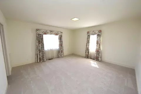 406 S Third St, Smithfield, NC 27577 photo 9