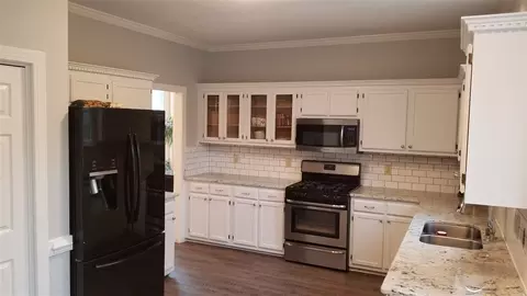 12 Trescott Dr, Durham, NC 27703 photo 9