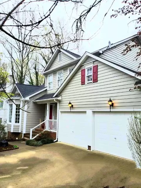 12 Trescott Dr, Durham, NC 27703 photo 2