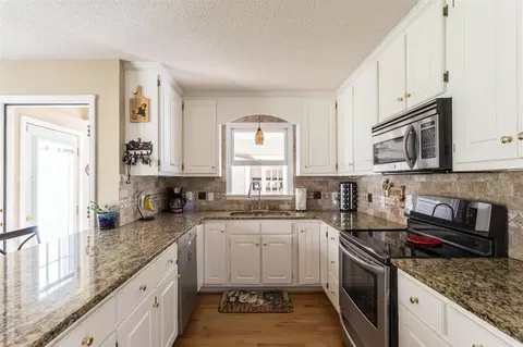 108 Stepping Stone Ct, Benson, NC 27504 photo 7