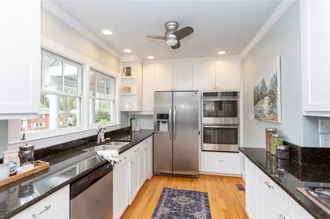 3015 Devonshire Dr, Raleigh, NC 27607 photo 8