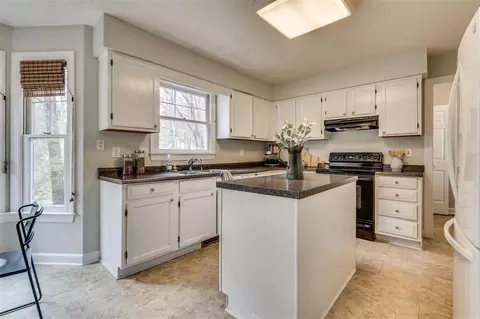 1 Swallows Ridge Ct, Durham, NC 27713 photo 14
