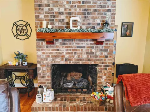 2716 Olive Branch Rd, Durham, NC 27703 photo 3
