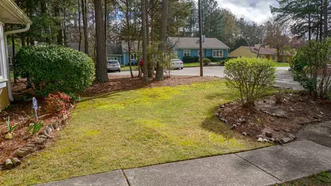34 Redbud Ct, Durham, NC 27713 photo 4