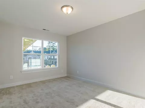 218 Silas St, Durham, NC 27705 photo 5