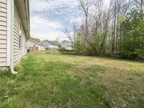 906 Alpha Dr, Durham, NC 27703 photo 17