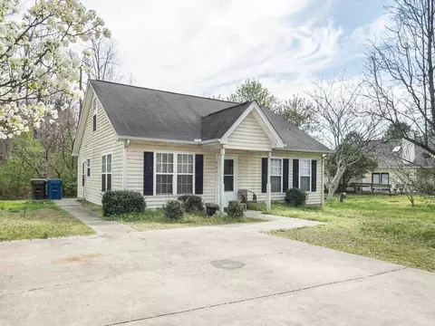 906 Alpha Dr, Durham, NC 27703 photo 1