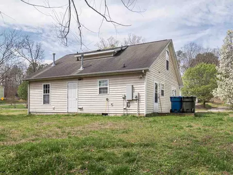 906 Alpha Dr, Durham, NC 27703 photo 20