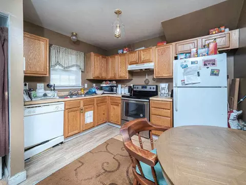 906 Alpha Dr, Durham, NC 27703 photo 10