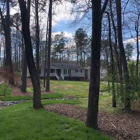 2547 Barwick Dr, Durham, NC 27704 photo 2