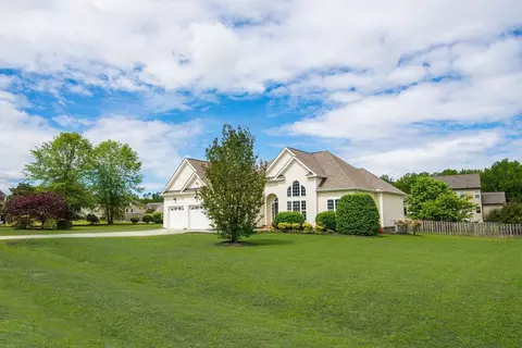 416 Spruce Meadows Ln, Willow Spring, NC 27592 photo 2