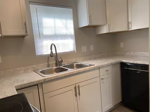 1212 Spaulding St, Durham, NC 27701 photo 7