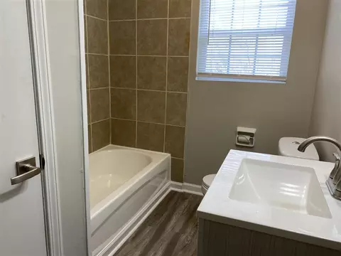 1212 Spaulding St, Durham, NC 27701 photo 11