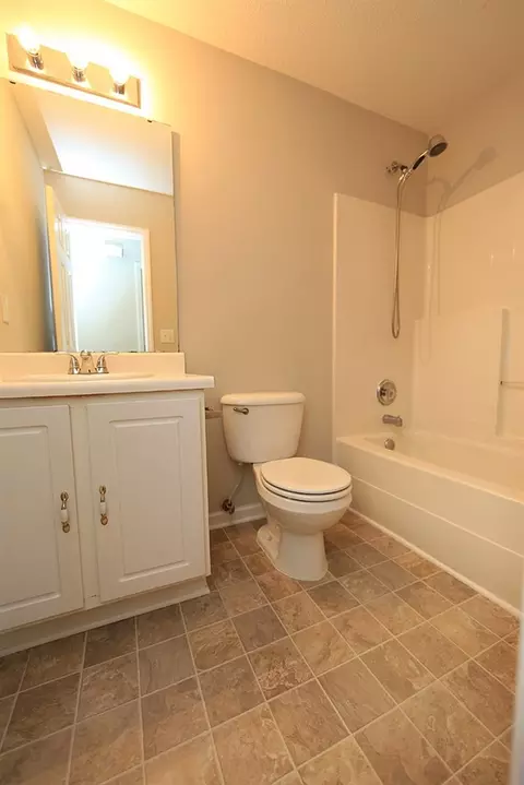 10 Evanwald Ct, Durham, NC 27703 photo 10
