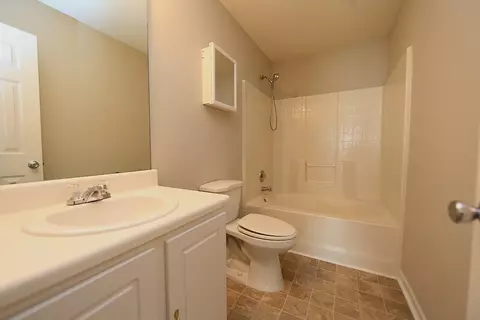 10 Evanwald Ct, Durham, NC 27703 photo 11