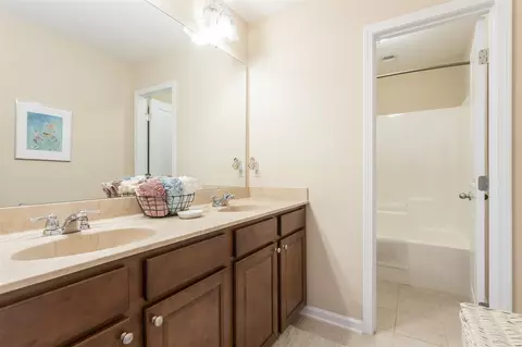 31 Oxmoor Dr, Durham, NC 27703 photo 20