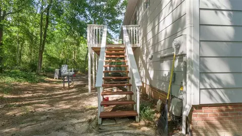 5028 Hadrian Dr, Durham, NC 27703 photo 18