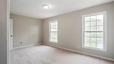 5028 Hadrian Dr, Durham, NC 27703 photo 10