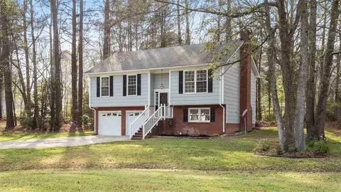 5028 Hadrian Dr, Durham, NC 27703 photo 2