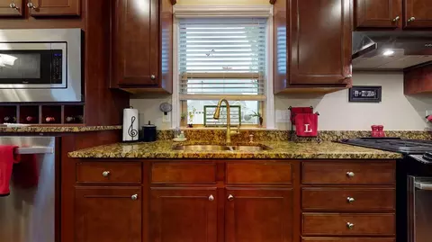 143 Manning Way, Durham, NC 27703 photo 4