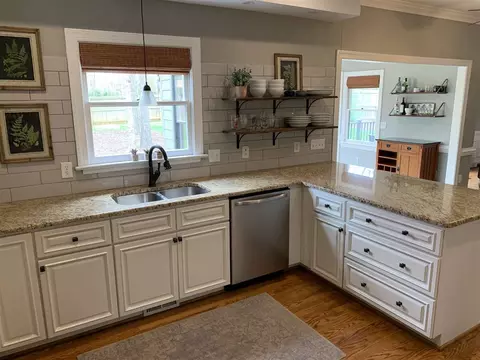103 Crosswind Dr, Cary, NC 27513 photo 6